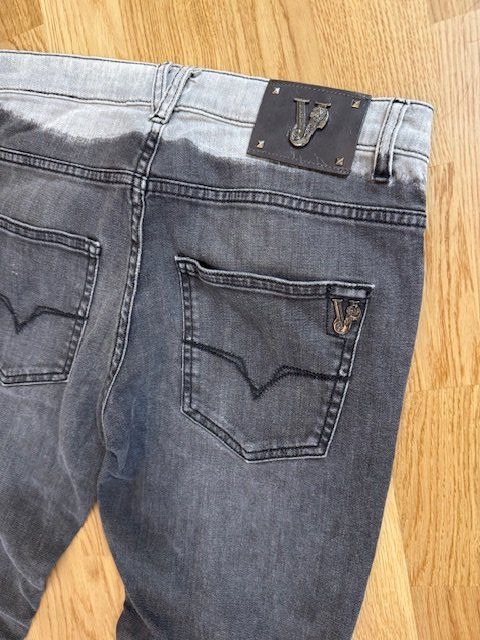 Versace Jeans: Versace Herren Jeans Gr.28 – Usato da Wabern venduto da MagdalenaWabern 6
