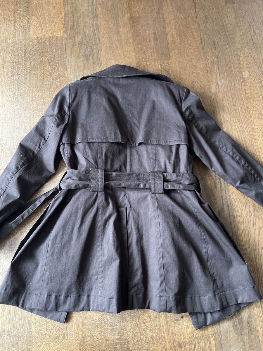Zara Mäntel: Trenchcoat kurz – Gebraucht aus Fraubrunnen von Vpeck 2