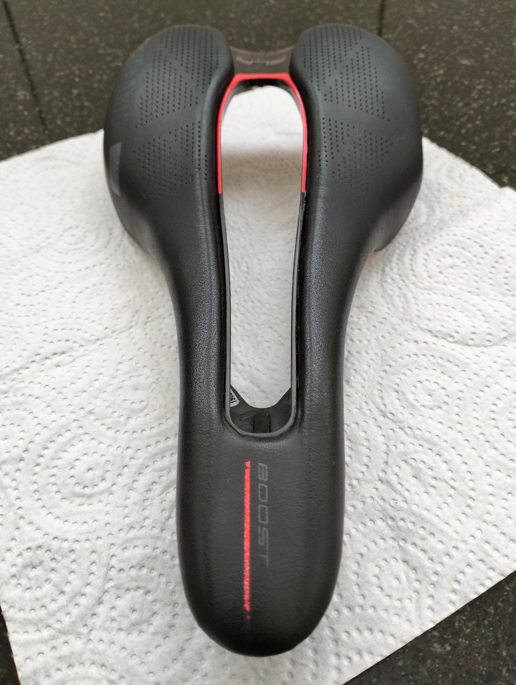 Selle Italia Pezzi di ricambio: SLR Boost Kit Carbonio Superflow (128g) – Usato da Uster venduto da KarlZH 3