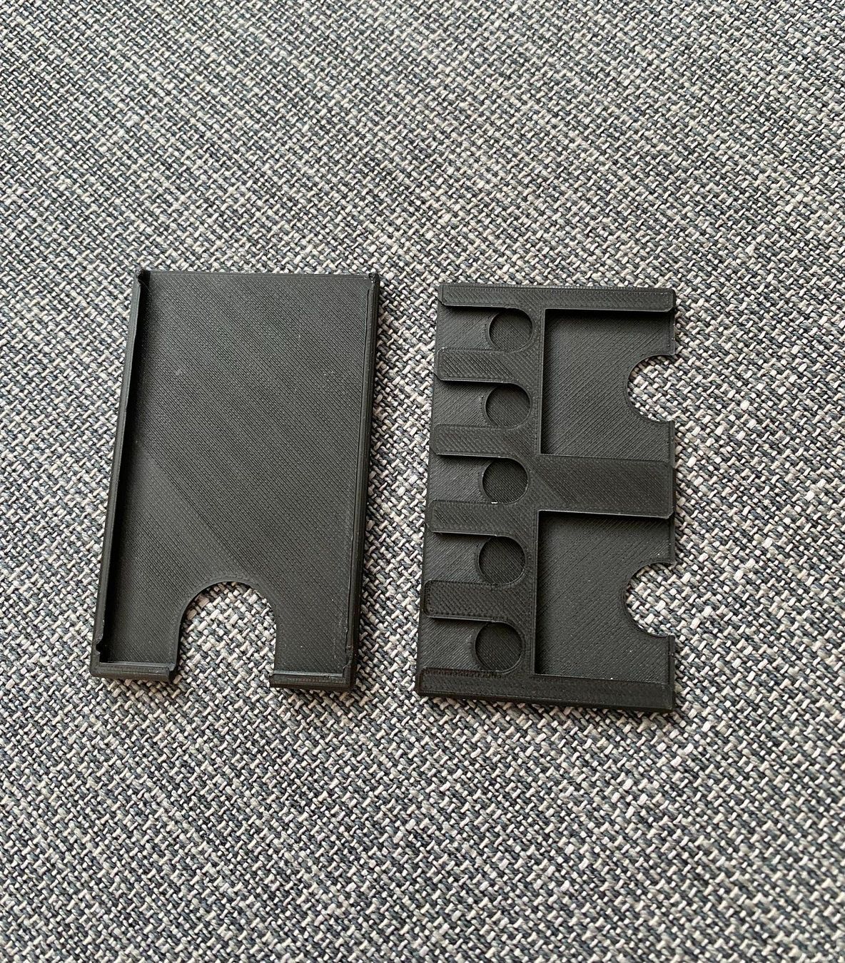 Schede di memoria: MicroSD- & SD-Kartenhalter im Kartenformat – kompakt – Nuovo (secondo la descrizione) da Bassersdorf venduto da reimerm88 3