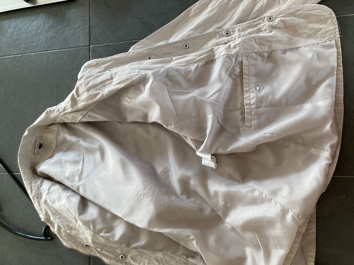 Giacche: Beige Damen Jacke Gr. 40 – Usato da Kesswil venduto da Branca-01 4