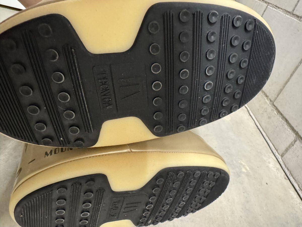 Moon Boot Damenschuhe: Moon Boots – Neu (gemäss Beschreibung) aus Liebistorf von Sarahx3 3