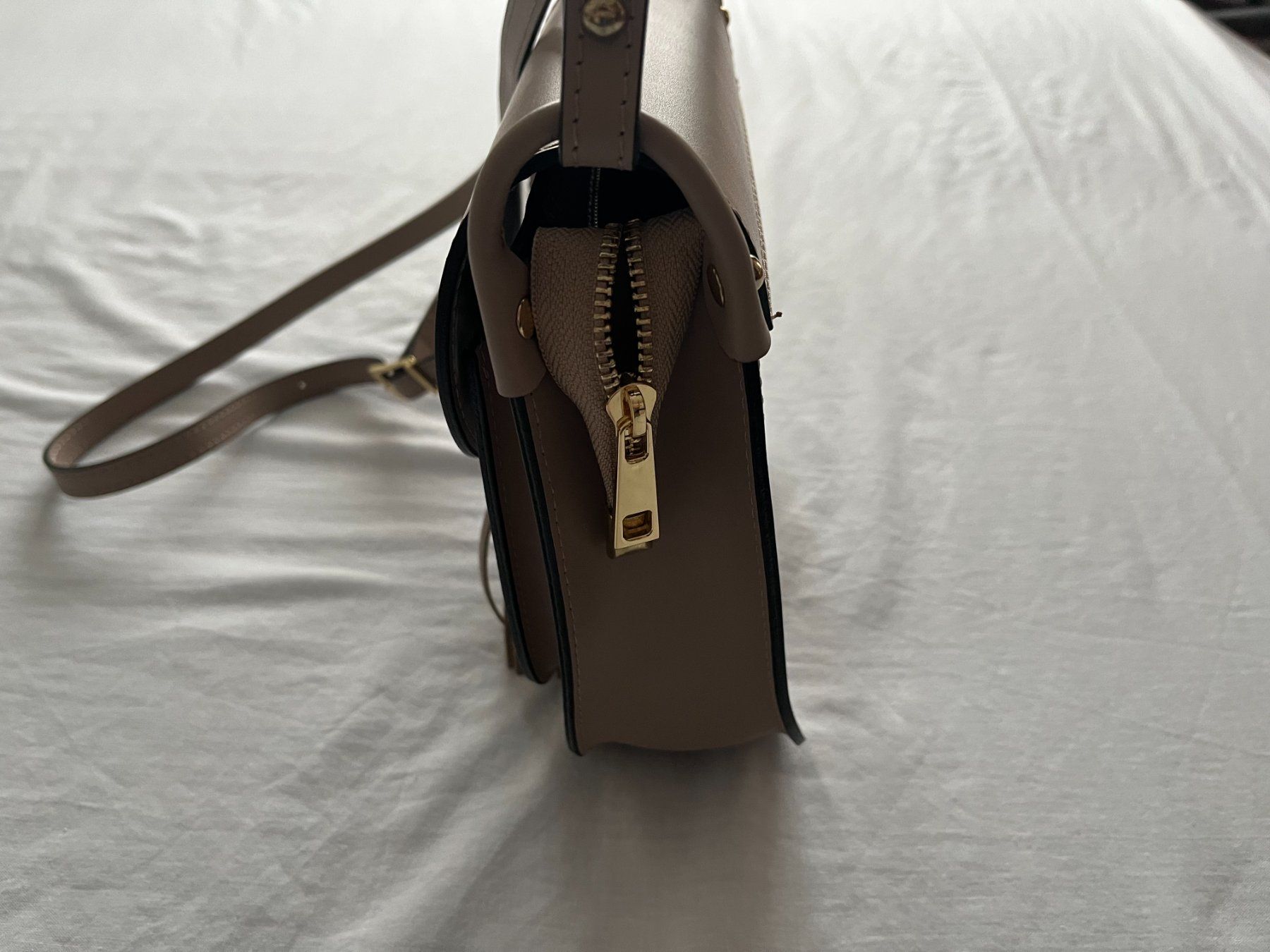 Borse da donna: Damen Unhängetasche Farbe beige - braun – Nuovo (secondo la descrizione) da Jona venduto da Flexer02 4