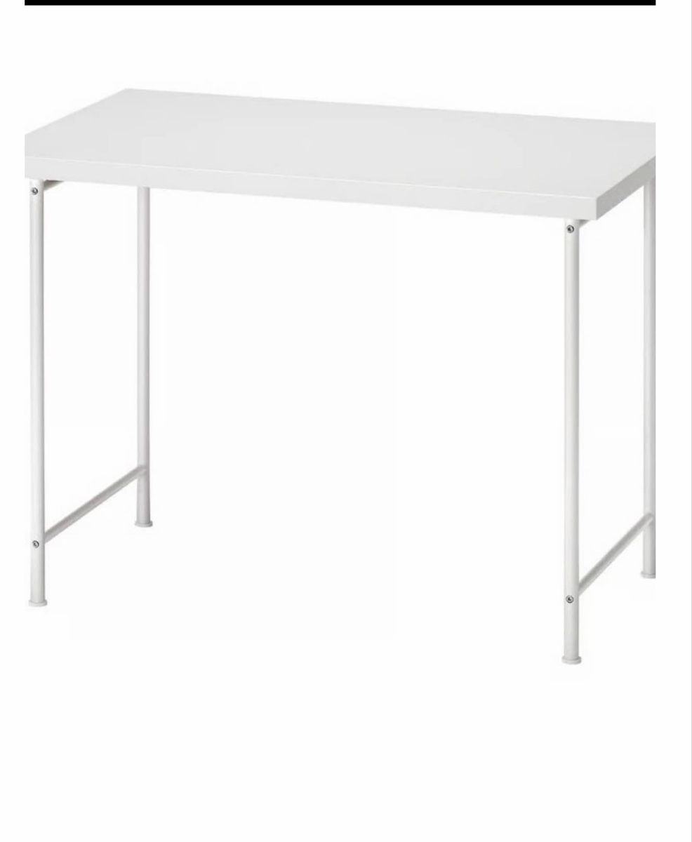 Ikea Scrivanie: Schreibtisch Ikea – Usato da Wangen b. Olten venduto da esma010