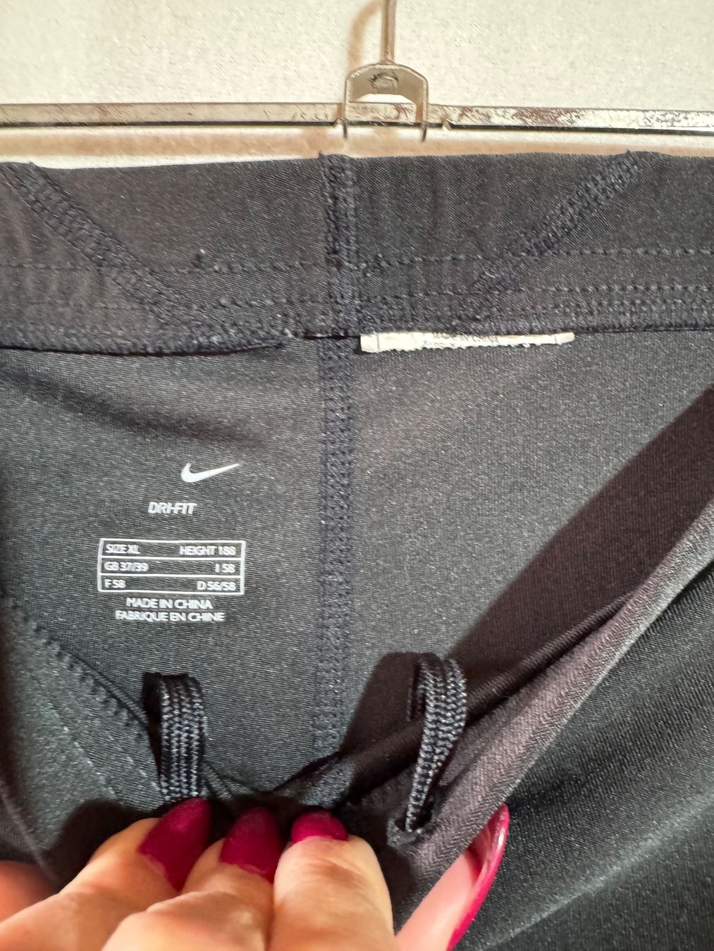 Nike Pantaloni: Shorts von Nike Gr. XL – Usato da Grosswangen venduto da SALE_SALE_SALE 2