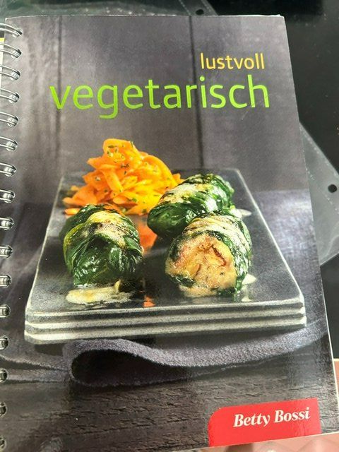Livres: Vegetarische Rezepte – D'occasion à Erlenbach ZH par helenoliva58