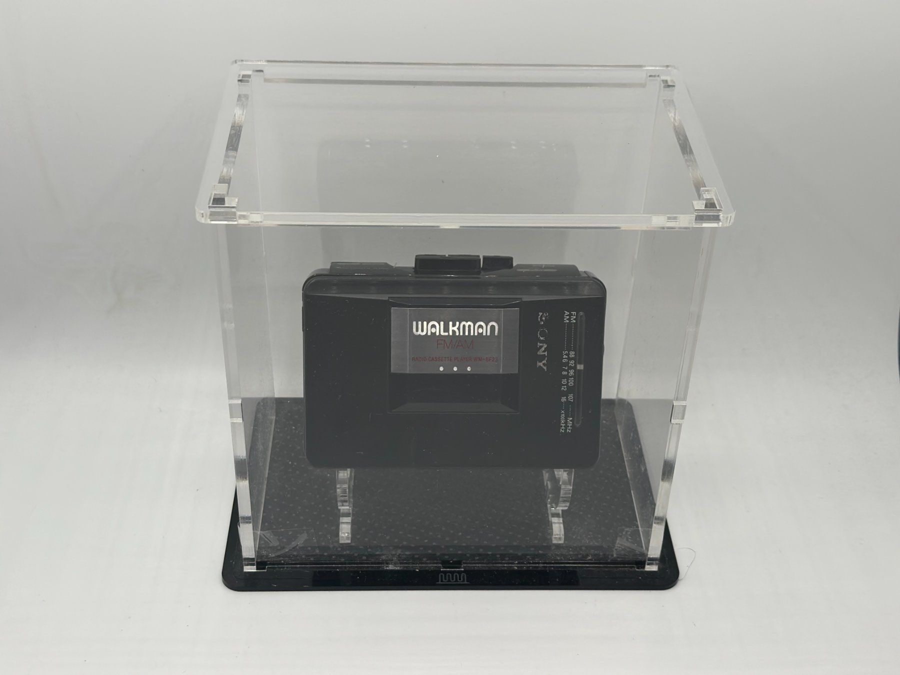 Panasonic Lettore multimediale portatile: Sony 4 Walkman+Radio Engine WORKING BUT not read cassette – Difettoso da Genève venduto da inc_9vgv