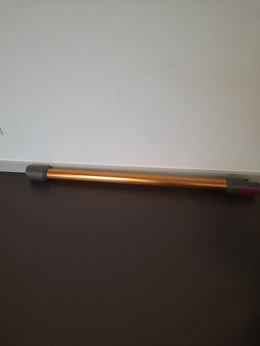 Dyson Aspirateurs & Accessoires: Dyson Staubsauger Defekt – Défectueux à Zürich par nat_5vgq 3