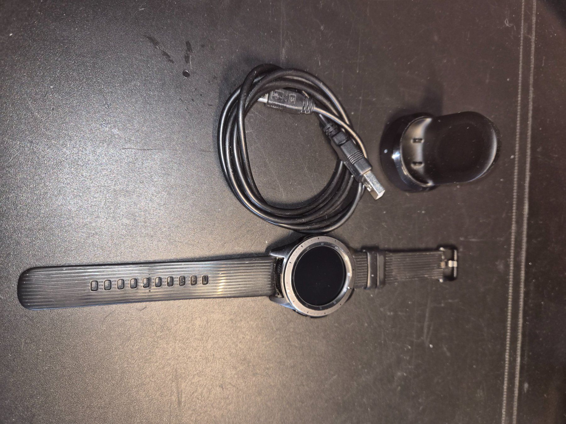 Samsung Smartwatch: Samsung Smart Watch – D'occasion à Lostorf par Cellos 2
