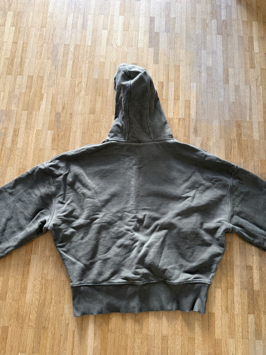 Pulls & Sweat-shirts: Unvain Studios Olive Hoodie – Neuf (Voir description) à Zürich par ihanatom 1