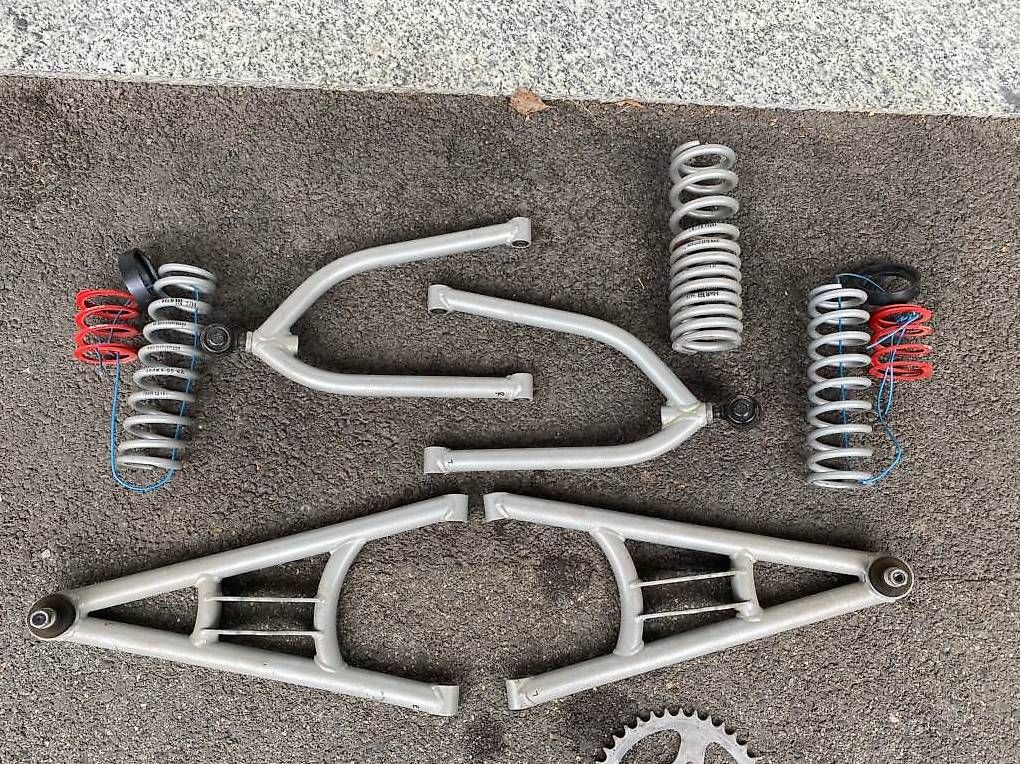 ATV / Quad: Pièces quad Kfx400 ou ltz 400 – Usato da Monthey venduto da montheyenvalais 1