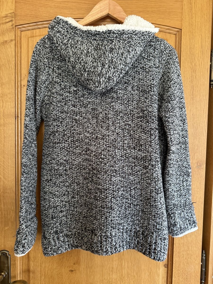 Zara Giacche: Cardigan Zara – Usato da Commugny venduto da Flamantrose77 1