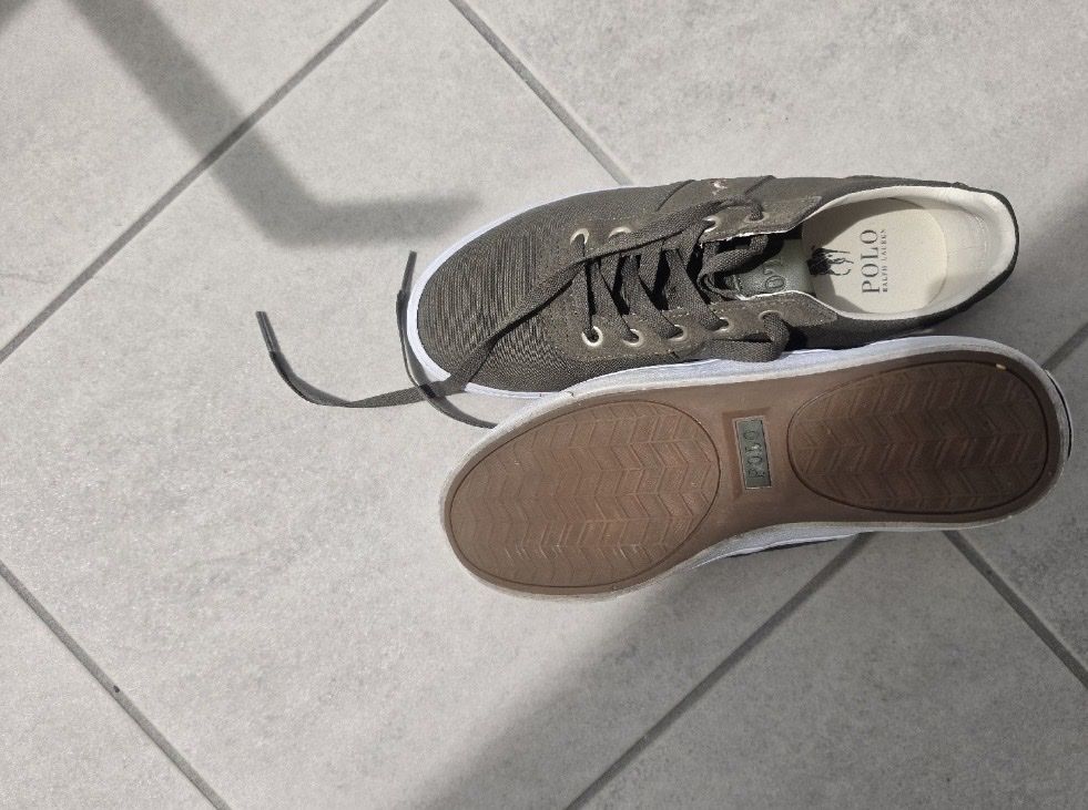 Ralph Lauren Chaussures femmes: Polo Ralph Lauren Sneakers  – D'occasion à jona par paulan94 2