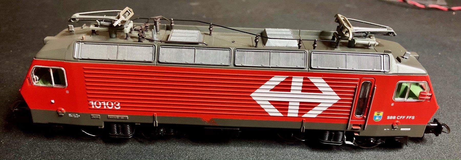 Roco Modellini di ferrovie: Roco CFF Re 4/4 IV 10103 analog – Usato da Epesses venduto da Digi-train 1