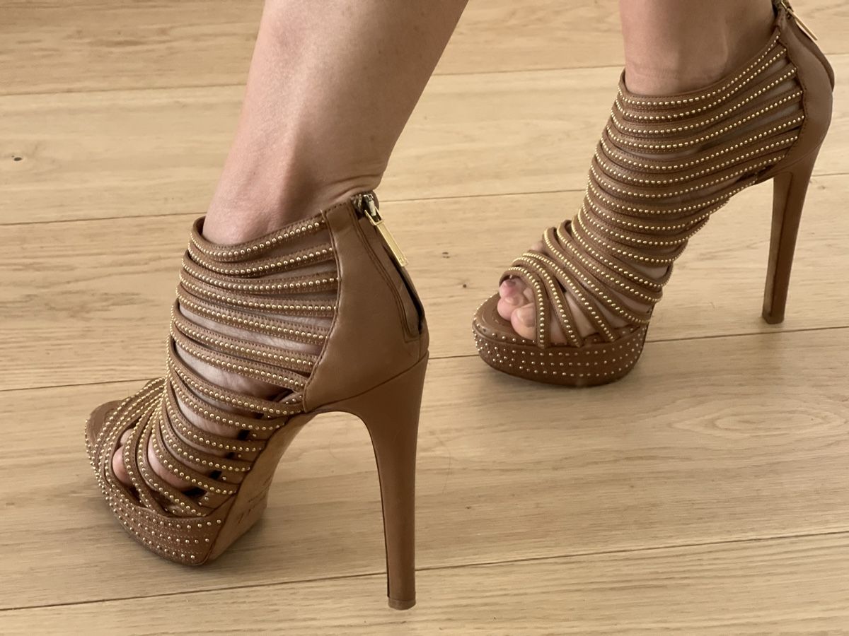 Dior Scarpe da donna: Dior studded leather caged platform heels size 38 – Nuovo (secondo la descrizione) da Corsier GE venduto da Karol_save_planet 9