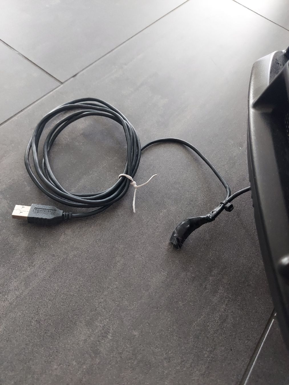 Logitech Controller: Logitech G29 Lenkrad + Pedalen + Schalthebel – Usato da Hildisrieden venduto da fab_2tz9 5