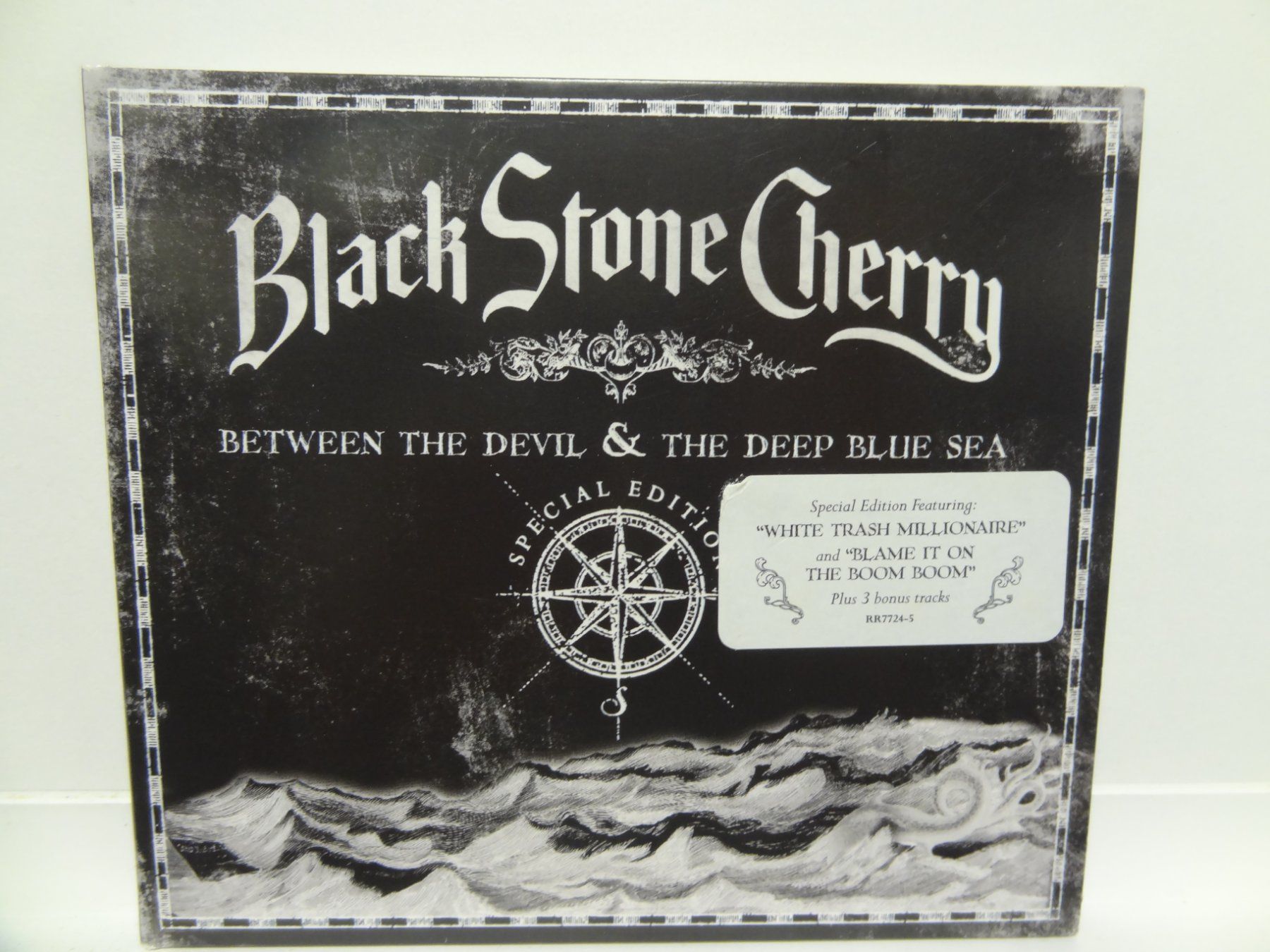 CD: Black Stone Cherry - Between The Devil CD Special Edition! – Usato da luzern venduto da musicandart