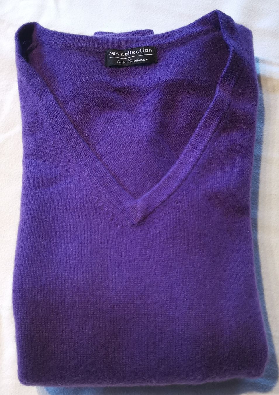 Maglioni & Felpe: Violetter Cashmere/Kaschmir Pulli Gr. M – Nuovo (secondo la descrizione) da Uetendorf venduto da Timo2022