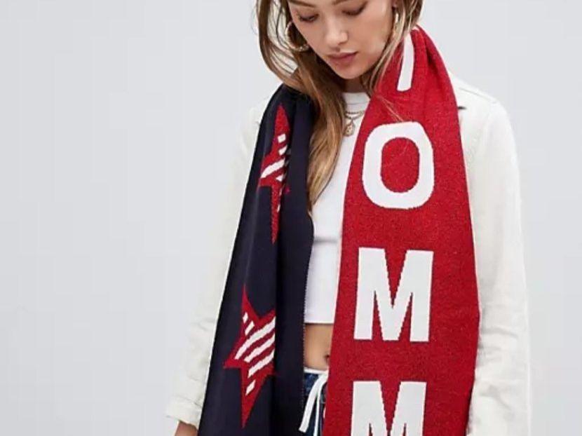 Tommy Hilfiger Foulard & Sciarpe: Tommy Hilfiger Schal – Usato da Luzern venduto da larissa_n