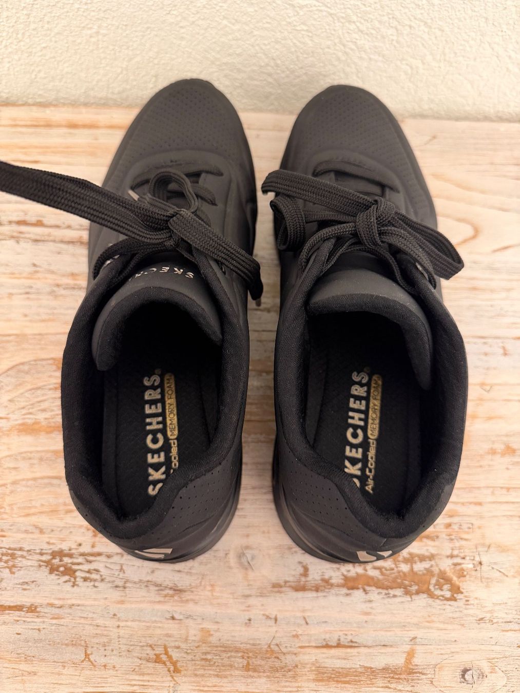 Skechers Chaussures femmes: Damen Sneaker Skechers Grösse 39 – D'occasion à Wolfwil par Inseider12 5