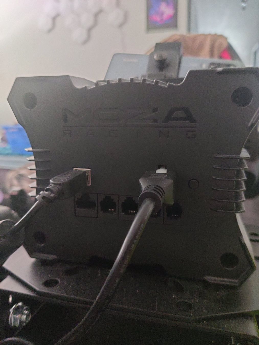 Moza Racing Controller: Moza R9 (V2) + Moza KS GT – Usato da Arbedo venduto da srosini 2