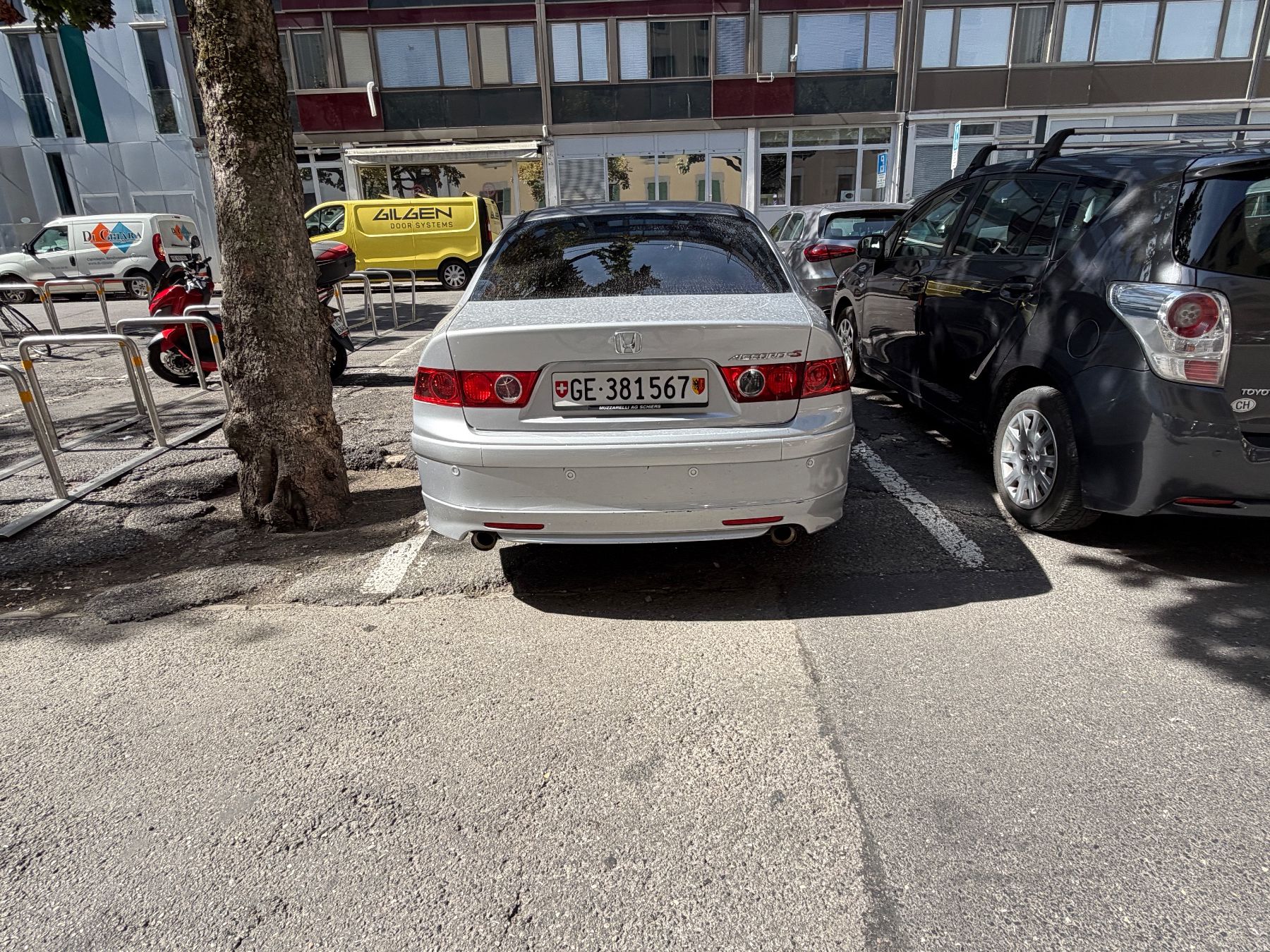 Honda Autos: Honda accord type s – D'occasion à geneve par Cmasta 3