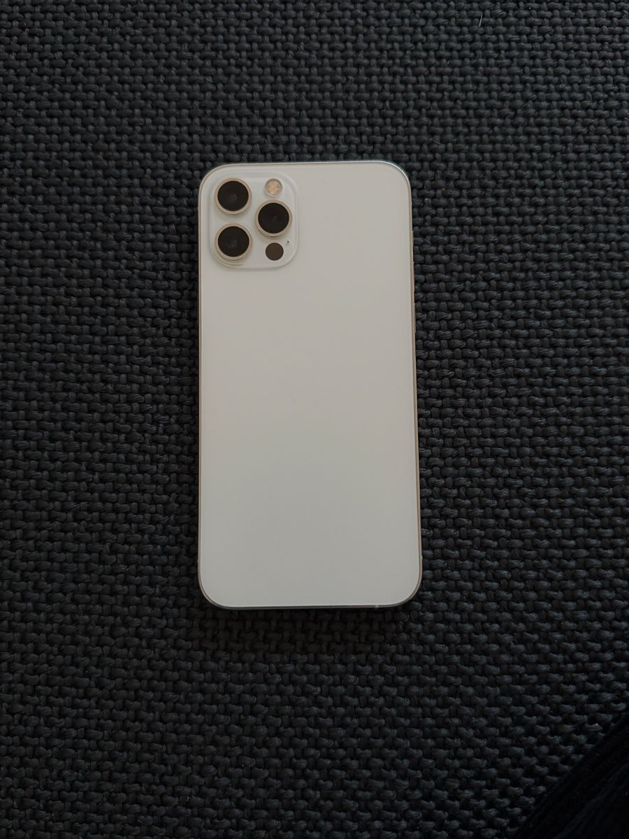 Apple Telefoni cellulari / Smartphones: iPhone 12 Pro 128 GB Occasion – Usato da St. Gallen venduto da eliasmae 2