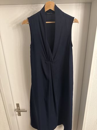 KIOMI Tall Kleid, Gr. S, dunkelblau!