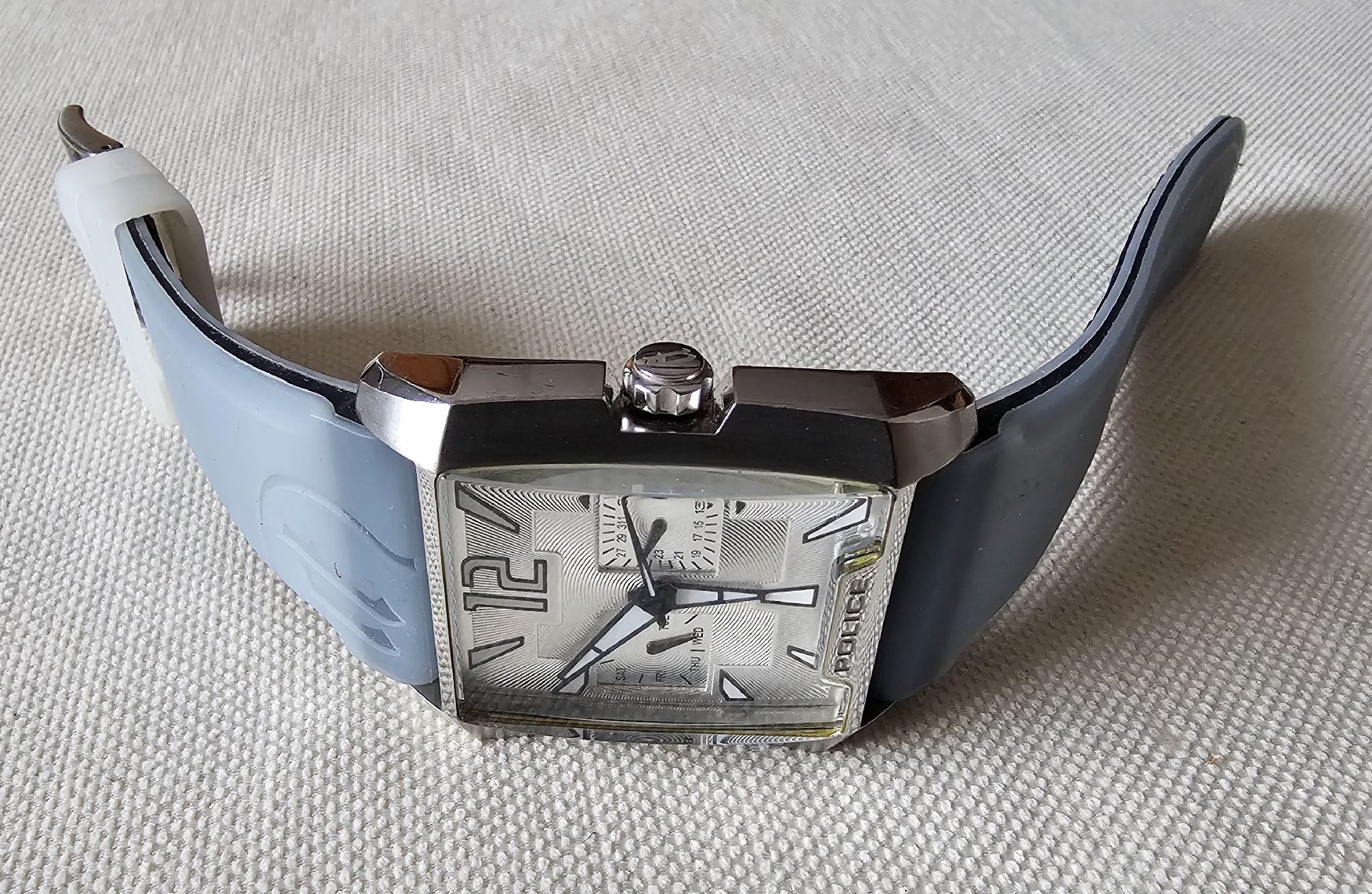 Police Orologi: POLICE Elegante Herrenuhr 39mm – Usato da Speicher venduto da Lemore 3