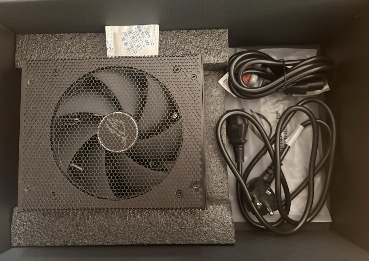 Asus Gehäuse: Alimentation PC ROG STRIX 1000W Aura edition – Neu (gemäss Beschreibung) aus Sâles (Gruyère) von Xya75 4