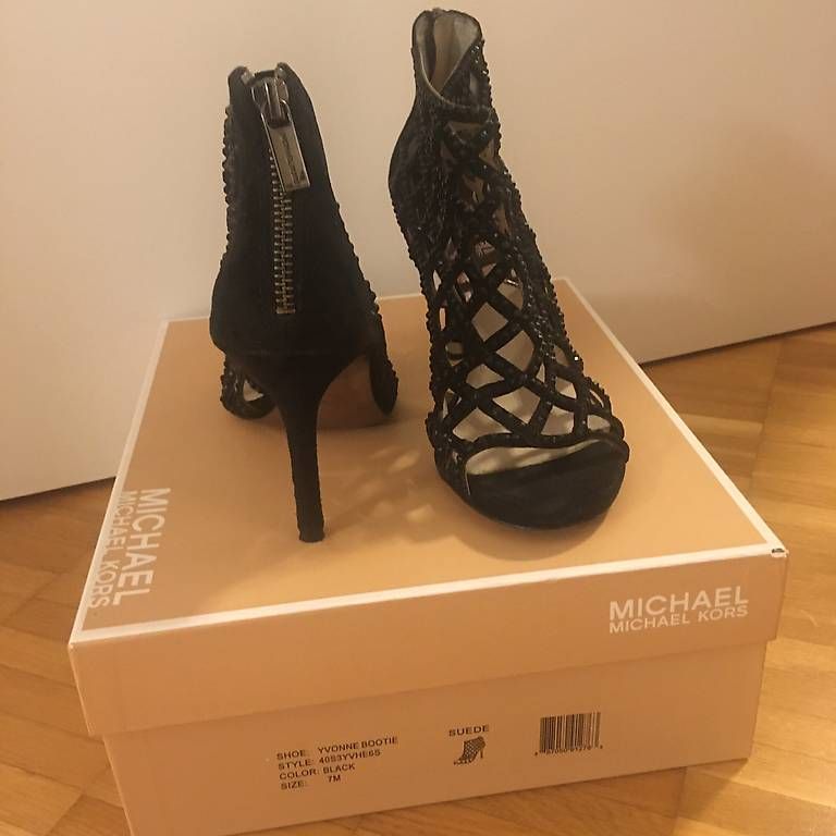 Scarpe da donna: Sandali neri con pietre Michael Kors – Usato da Jona venduto da sen_vd8v 1