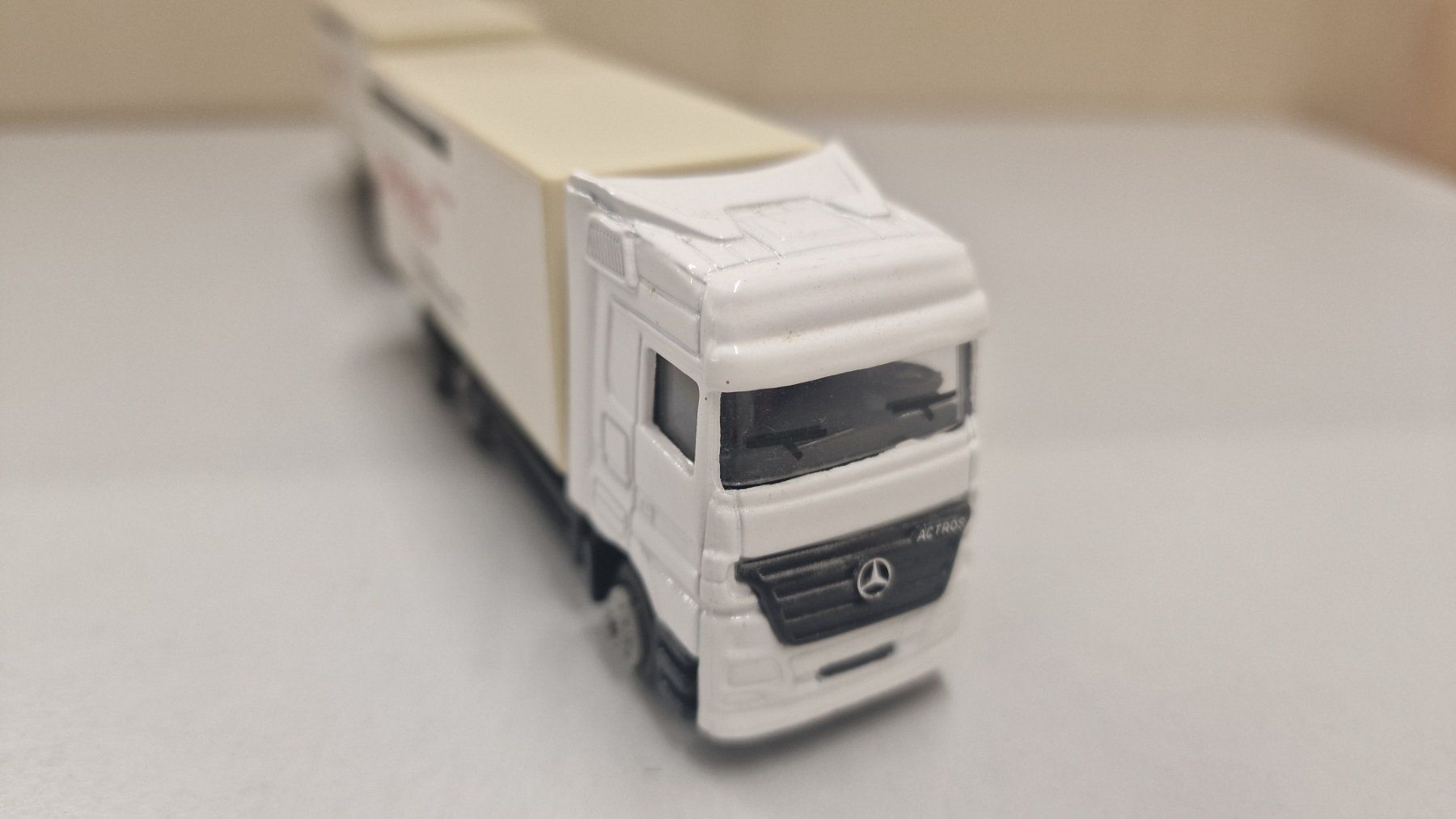 Modellautos: Modelllastwagen 1=87, Actros, Aufschrift OPTIMO – Gebraucht aus Weisslingen von and-lo73 2