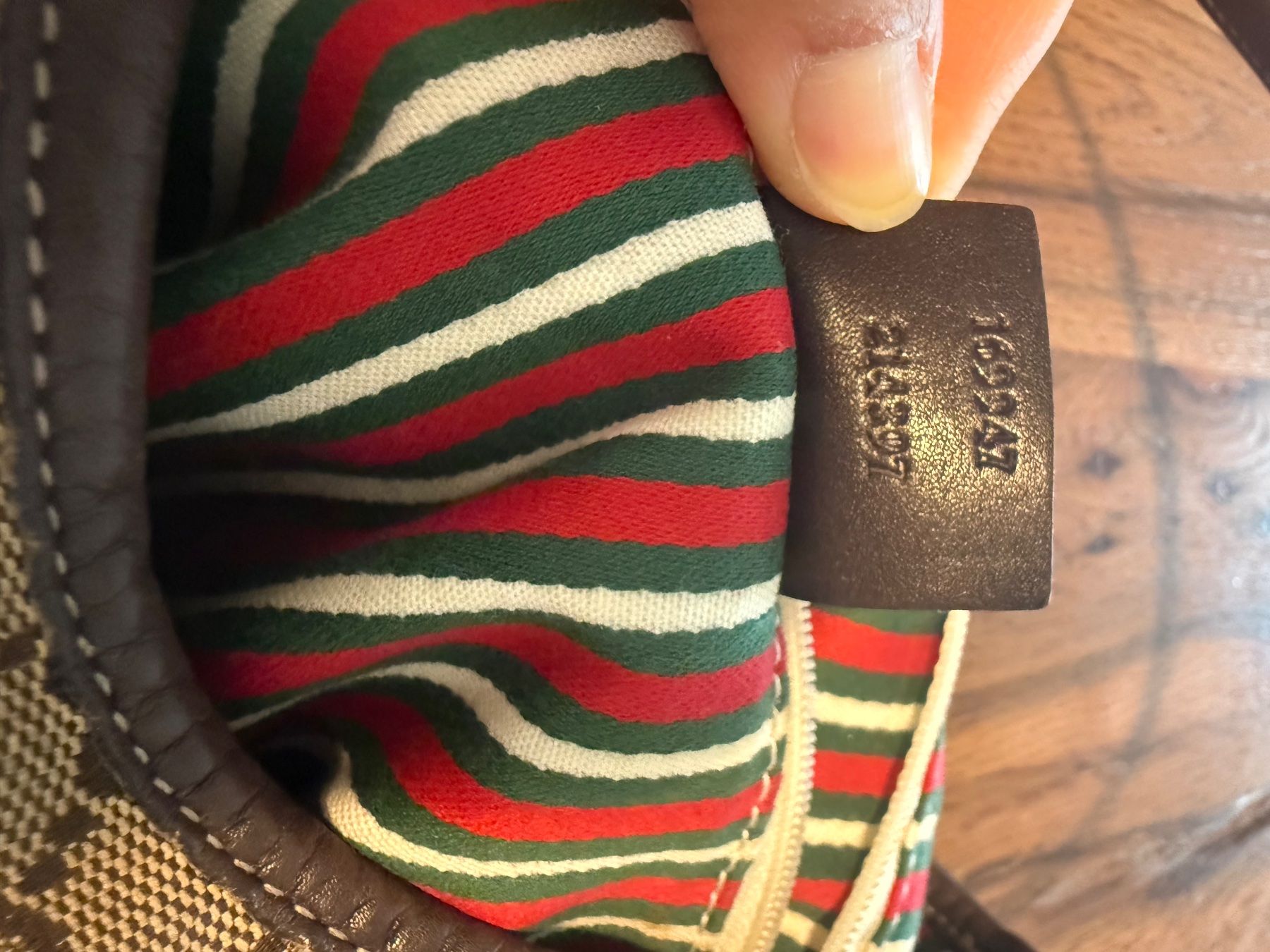 Gucci Taschen für Damen: Gucci GG Canvas Hobo Bag – Gebraucht aus Meilen von Uniquepieces 5