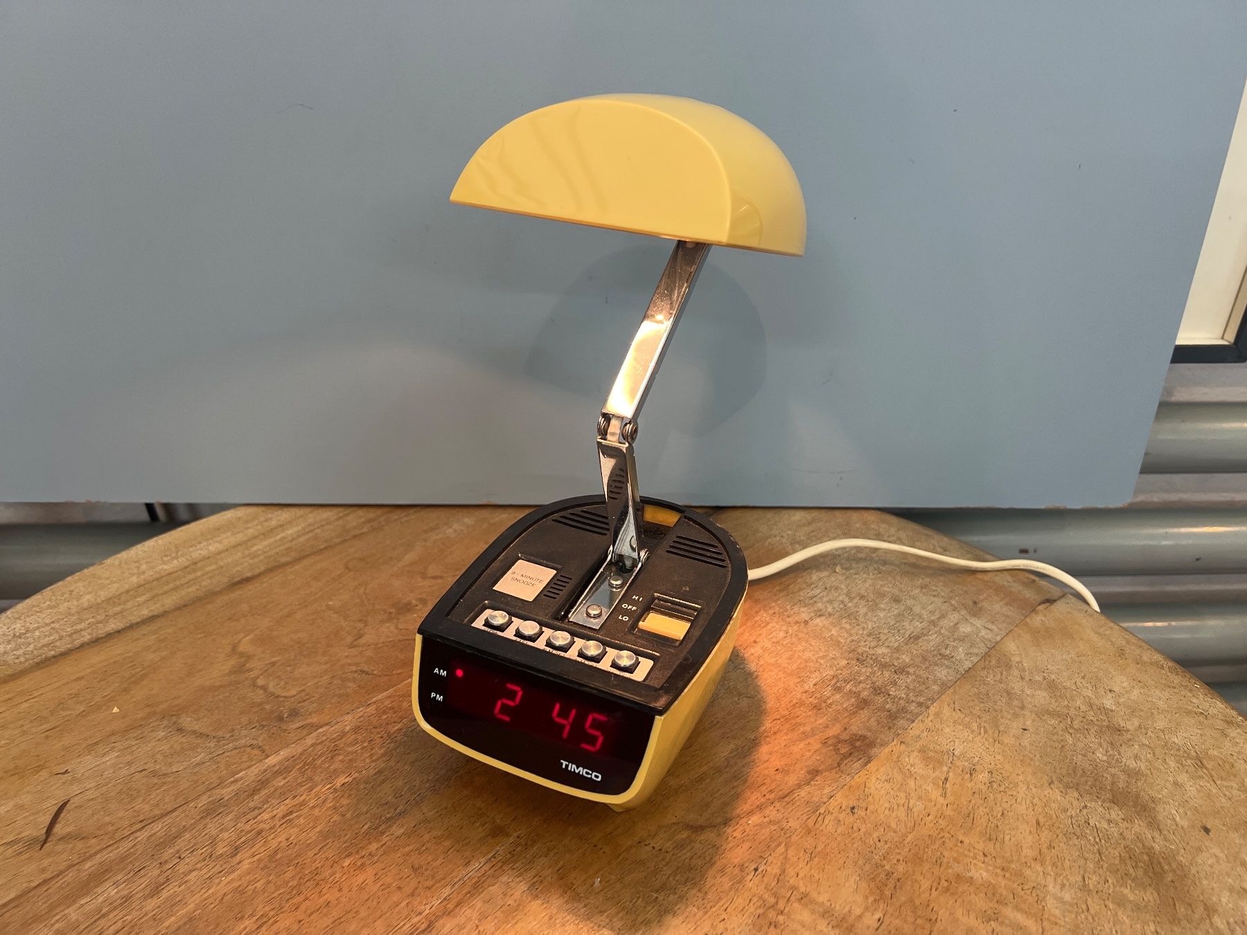Sveglie: TIMCO Wecker Lampe - 70er Jahre – Usato da Otelfingen venduto da Yossi-68