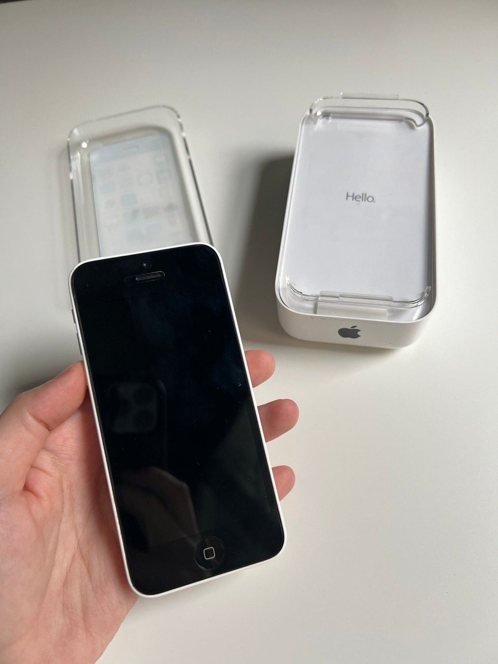 Apple Telefoni cellulari / Smartphones: iPhone 5C with box, white – Usato da Zürich venduto da cefanie 1