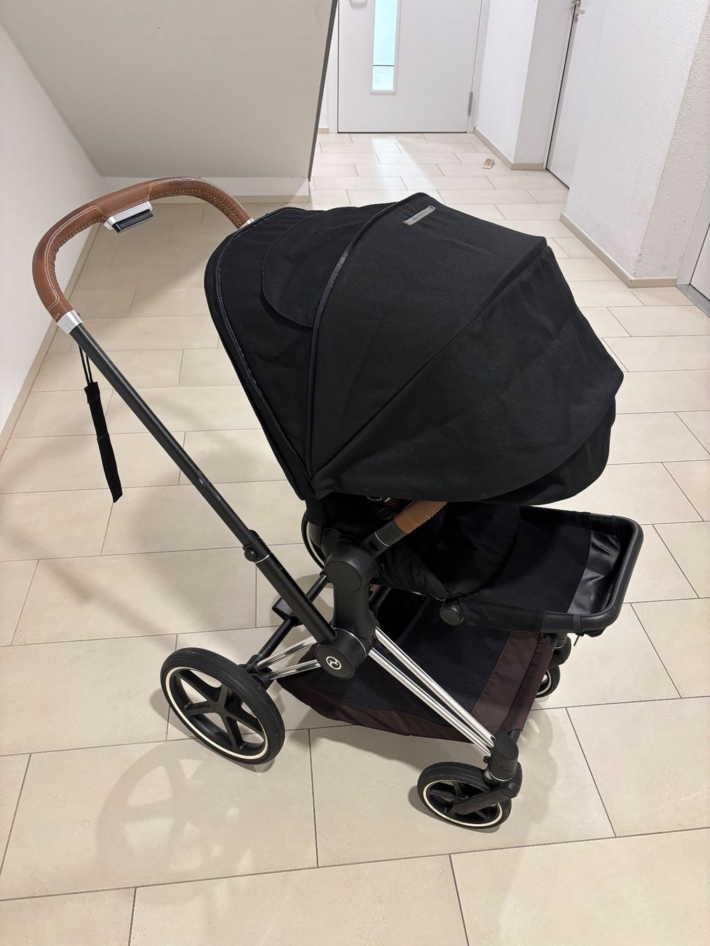 Cybex Poussette: Cybex Priam Kinderwagen schwarz – D'occasion à Niederrohrdorf par yumos 4
