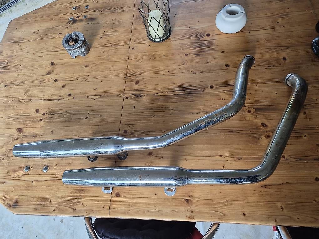 Harley-Davidson Sistemi di scarico: Auspuff HD – Usato da Hugelshofen venduto da Rogoli 1