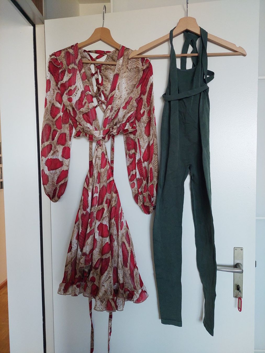 Lotti di vestiti: 23 TEILIGES MARKENKLEIDER PAKET GR. S – Usato da Münchenstein venduto da Strupfi 6