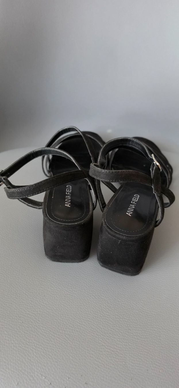 Scarpe da donna: Sandaletten – Usato da Neuenkirch venduto da Lnpd 3