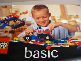 Lego Basic 4223 Challenger Set 400 mit Motor