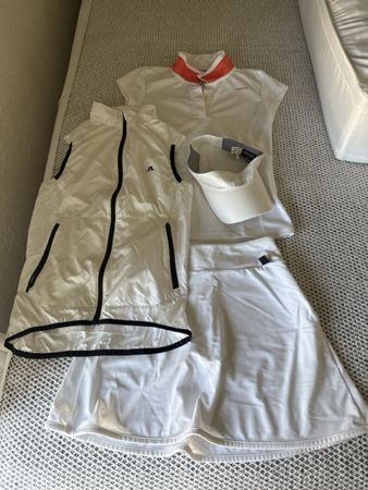 Golf Set - Rock, Polo, Gilet, Kappe in XS