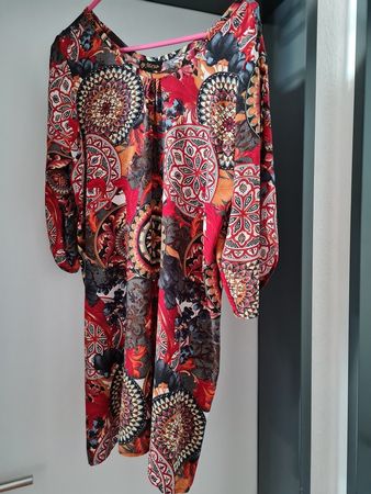 Neu: Bluse - bunt - Einheitsgrösse ca.42/44
