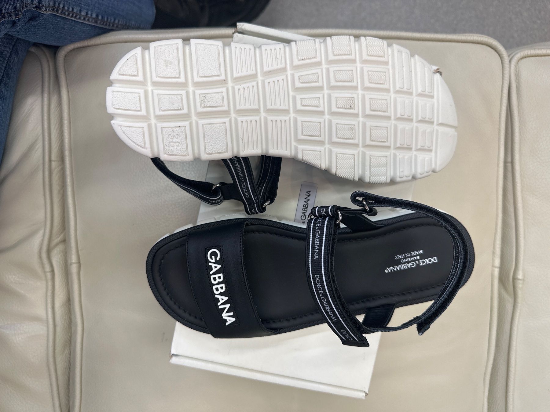 Dolce & Gabbana Scarpe da donna: Dolce & Gabbana Sandalen – Nuovo e nell'imballaggio originale da Lachen SZ venduto da HelvetiaLuxury 1