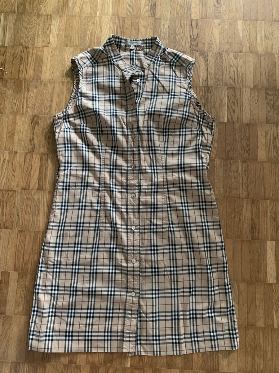 Vestiti: Burberry Kleid – Usato da Zürich venduto da Nikuska32