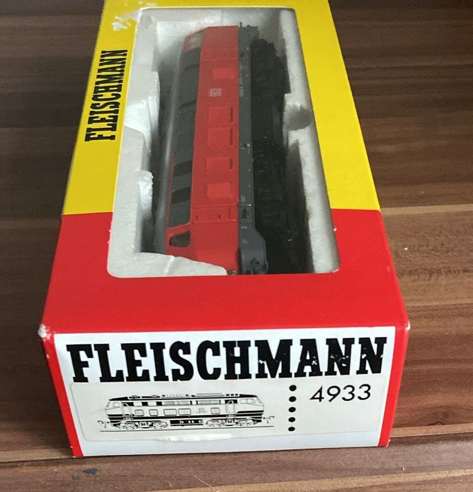 Fleischmann Modellini di ferrovie: Fleischmann DB Lokomotive – Usato da Gisikon venduto da ram_78bx 3