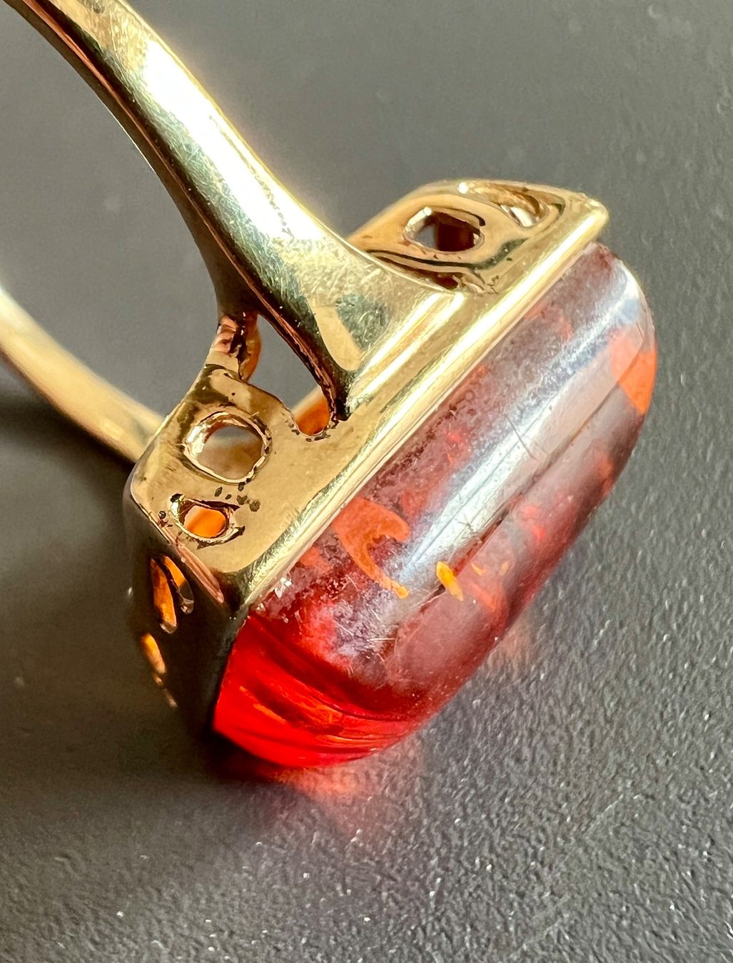 Ringe: Gold-Ring 9K mit Bernstein – Gebraucht aus Chur von Penting1935 3