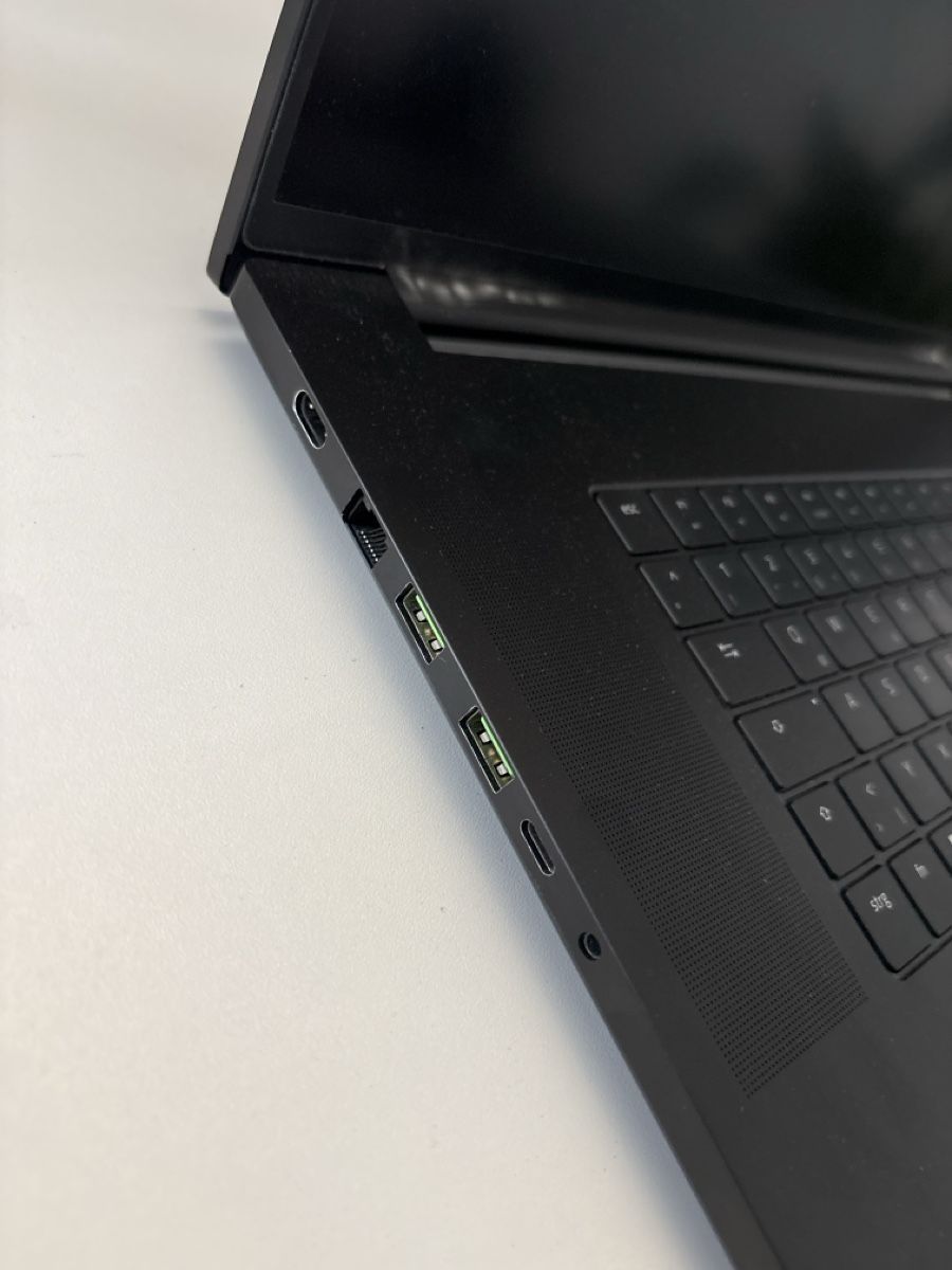Razer Notebooks: Razer Blade 18 – Gebraucht aus Basel von lau_vr2d 2