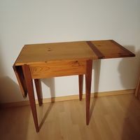 Tischli Holz massiv