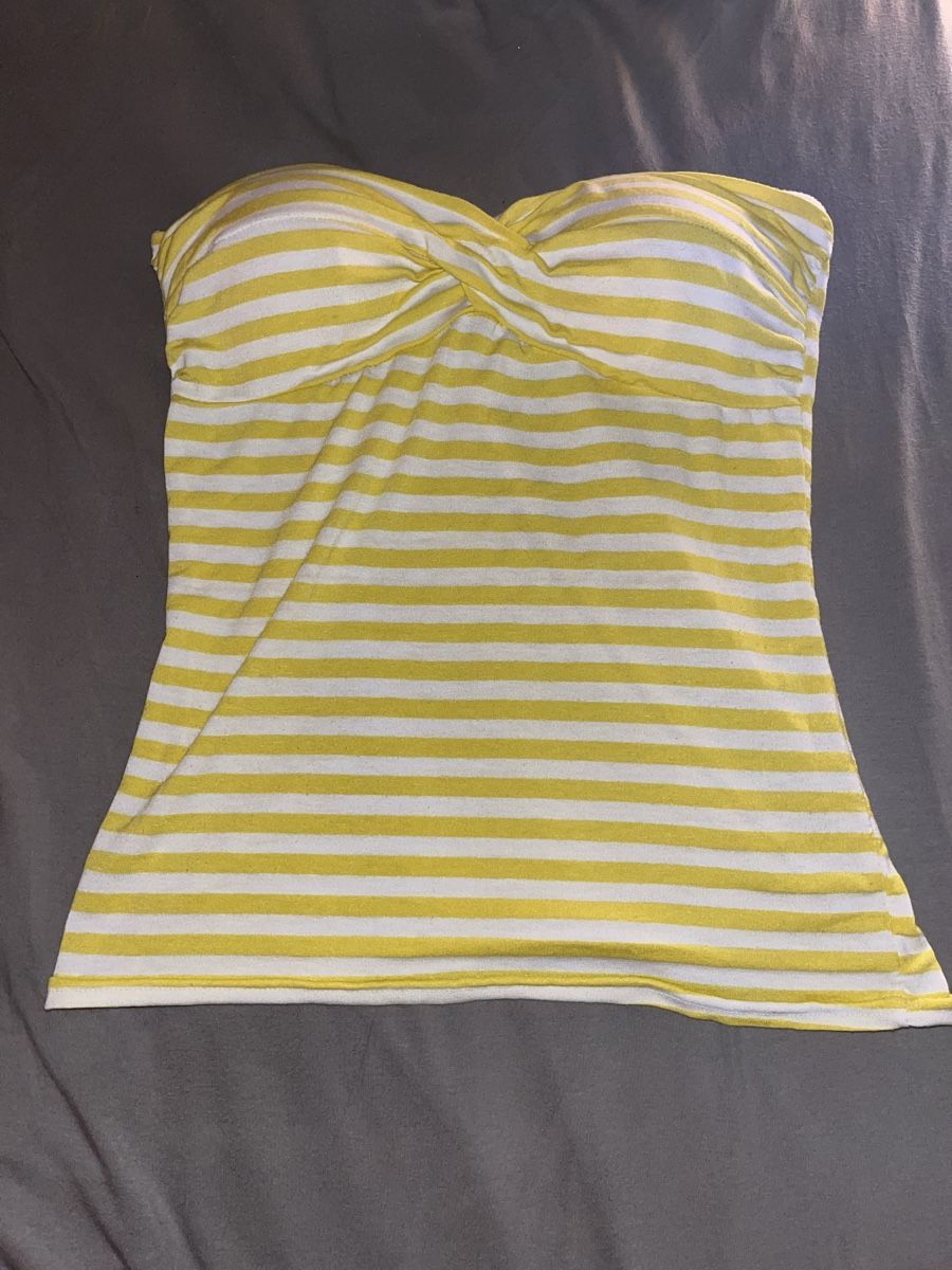 Yes Or No Top: Bustier top ärmellos Yes or No – Usato da Rodersdorf venduto da estherdaphne