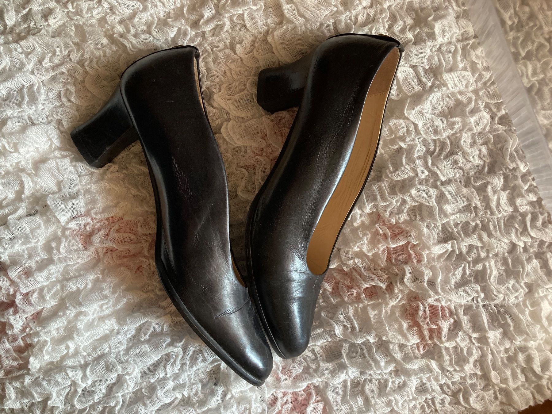 Scarpe da donna: Damenschuhe – Usato da Grasswil venduto da Maria054 1